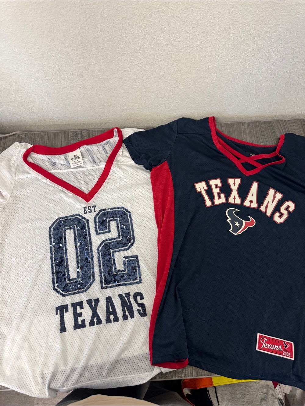 Set of 2 Houston Texans tops size Medium